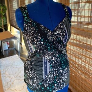 White House Black Market top